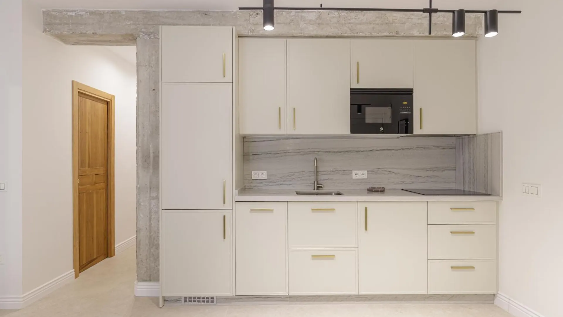 Apartamentos Tribuna Malaga
