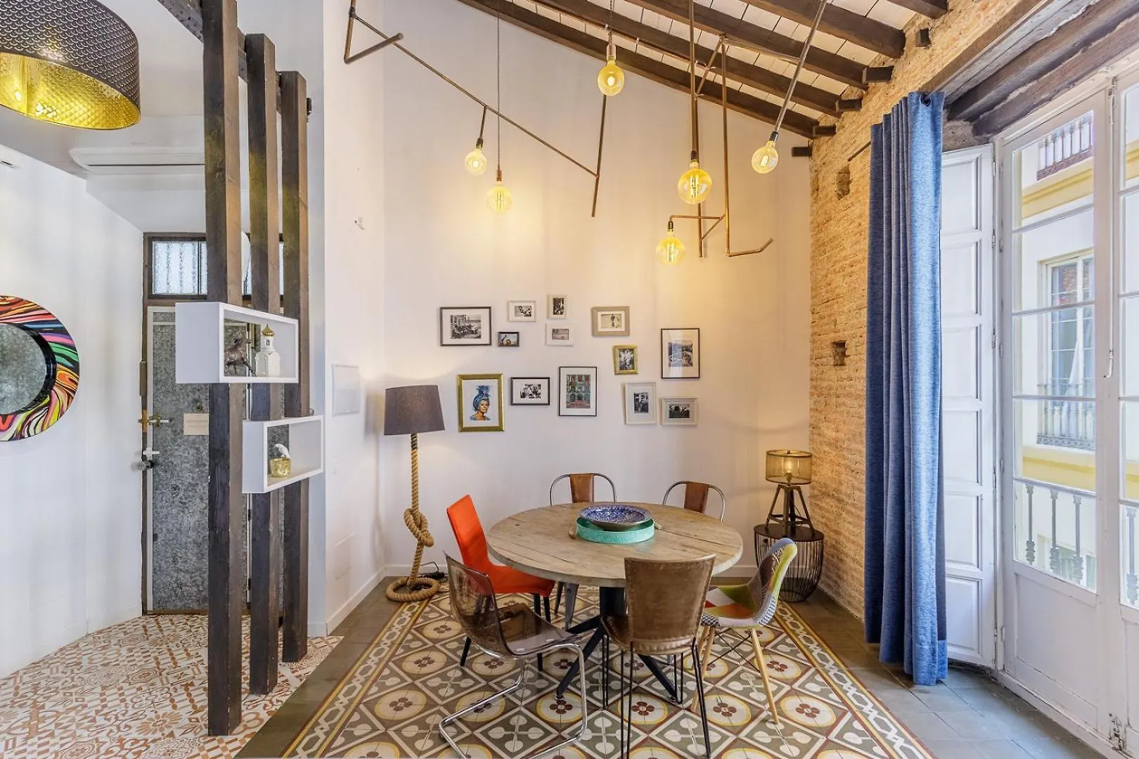 Apartamentos Tribuna Malaga Apartment